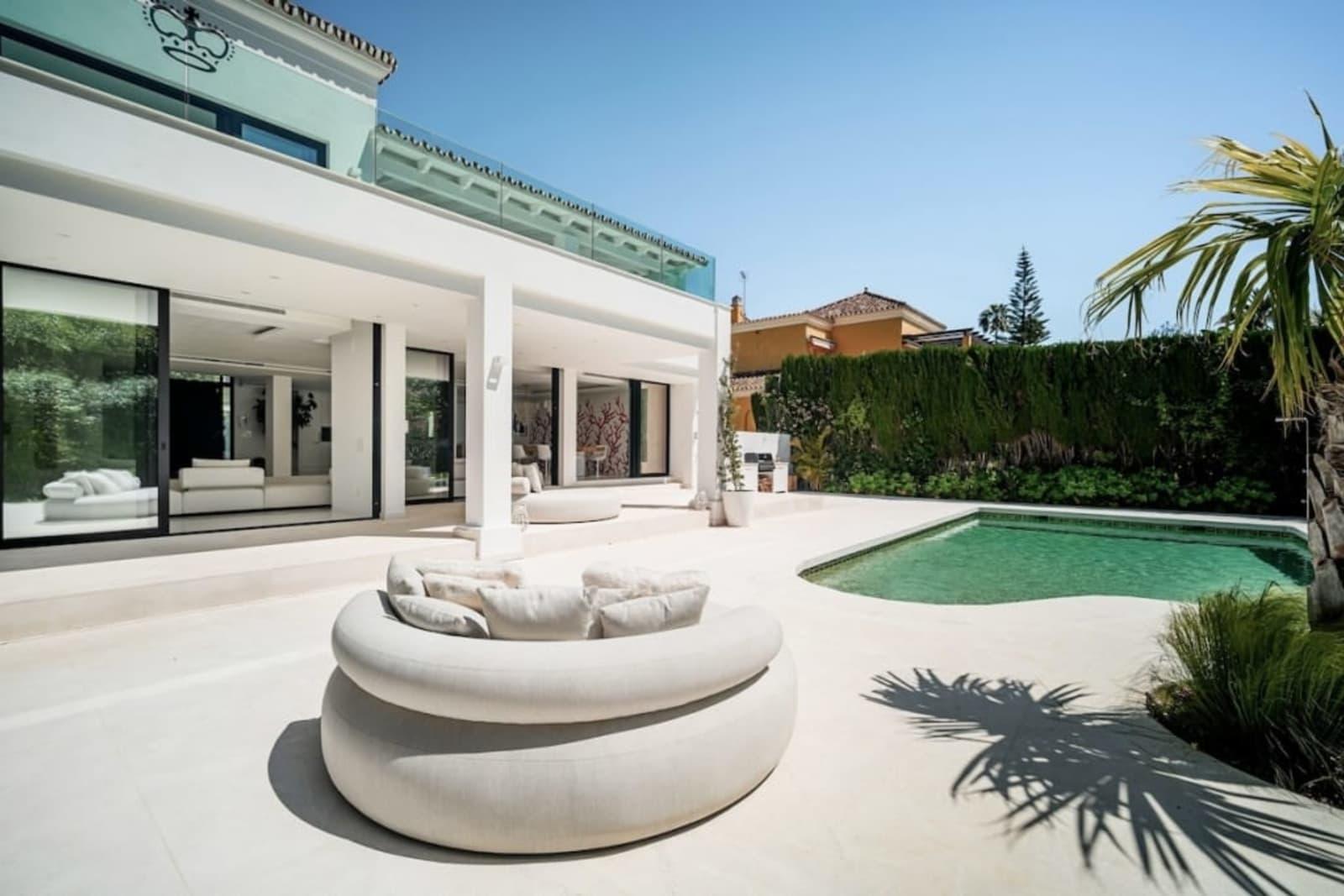 4-Bedroom Villa for Sale in Aloha, Marbella, Spain 5