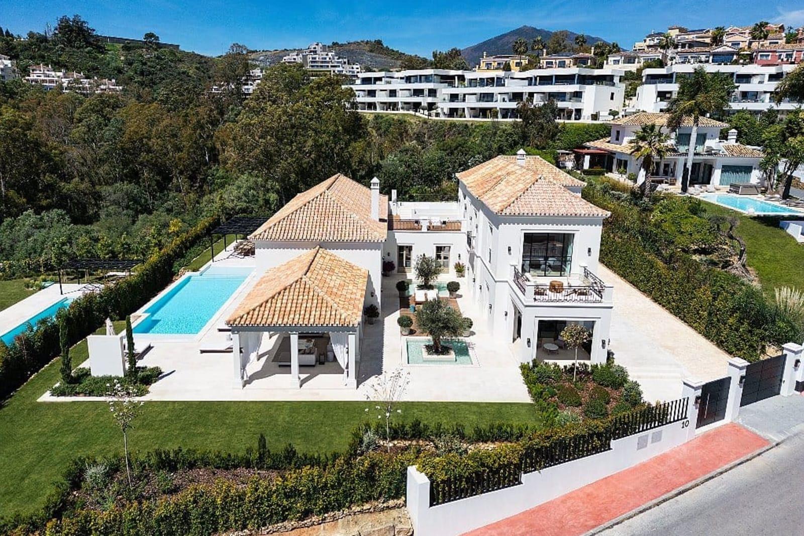 6-Zimmer Villa zum Verkauf in La Cerquilla, Marbella, Spanien 2