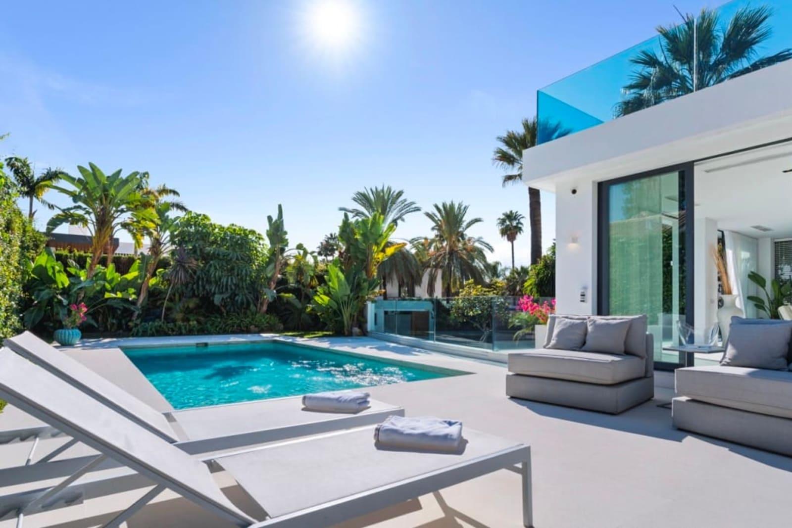 5-Zimmer Villa zum Verkauf in Las Brisas, Ibiza, Spanien 2