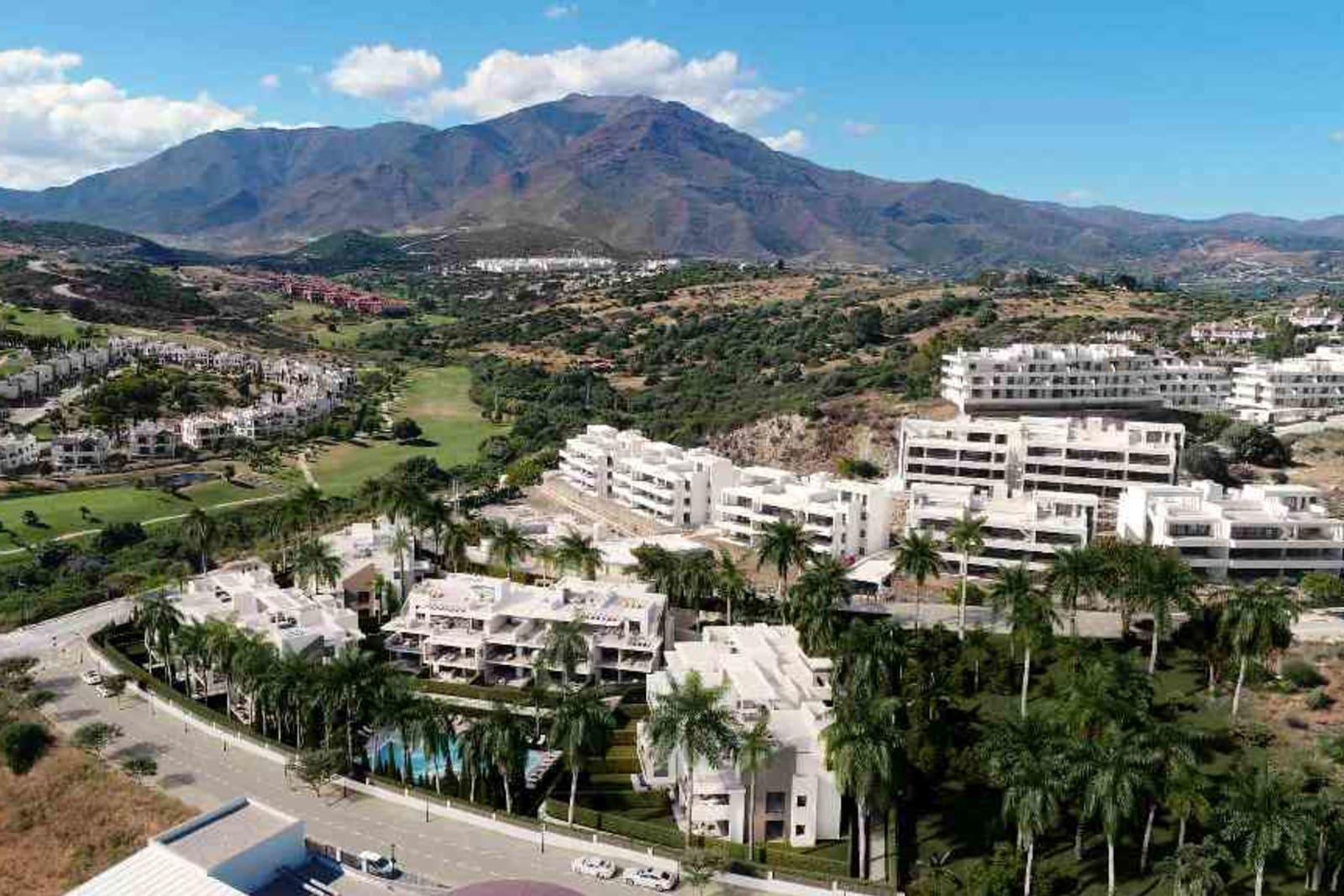 3-Bedroom Apartment for Sale in Estepona, Spain
