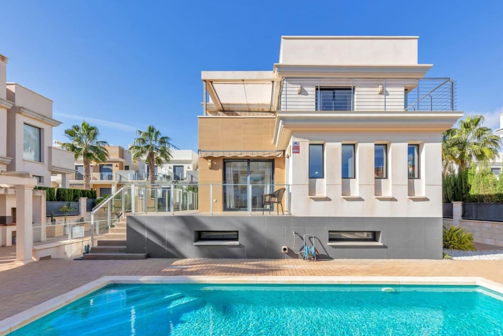 La Zenia, Orihuela Costa, İspanya — Satılık 5+1 Villa