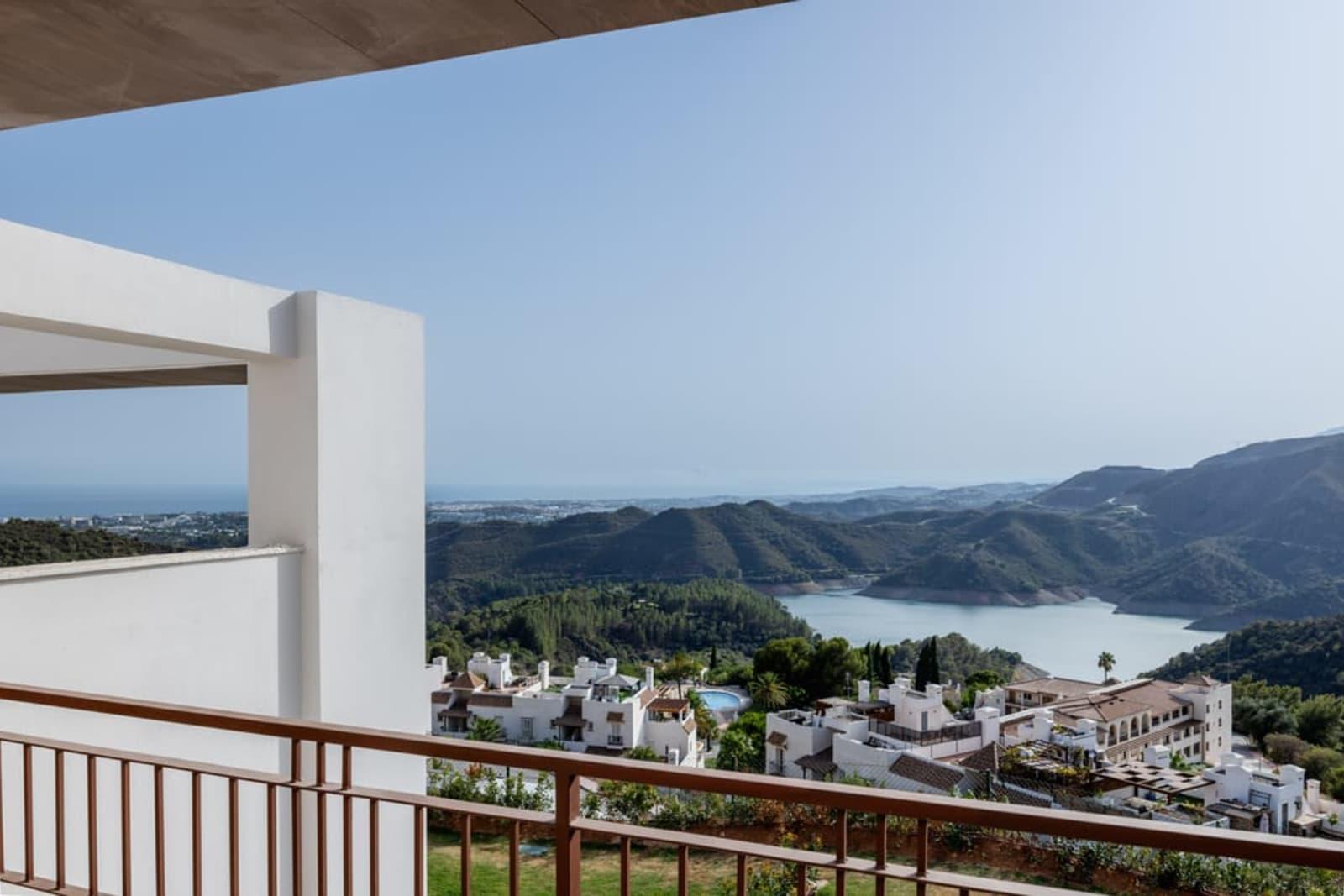 3-Bedroom Villa for Sale in Istan, Marbella, Spain 3