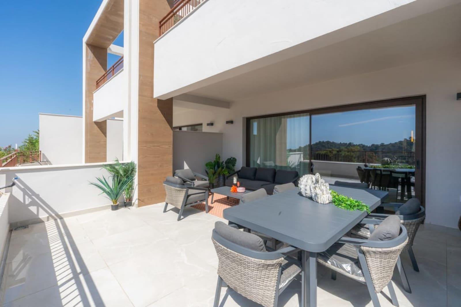 3-Bedroom Villa for Sale in Istan, Marbella, Spain 5