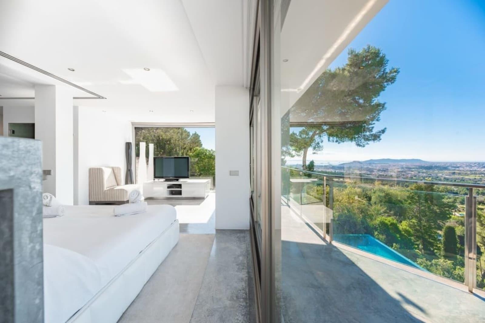 6-Bedroom Villa for Sale in Jesus, Ibiza, Spain 4
