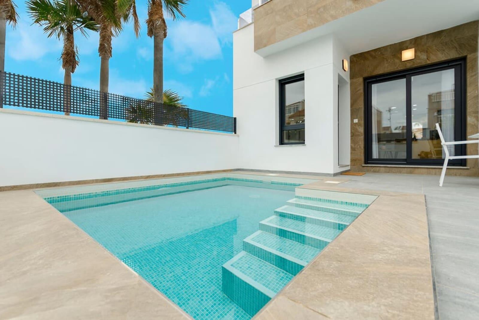 3-Bedroom Villa for Sale in Torreta, Torrevieja, Spain 5