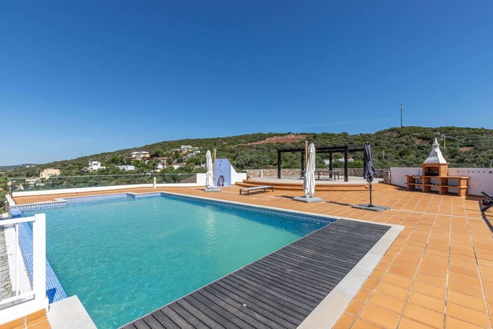 Faro, Portekiz — Satılık 6+1 Villa