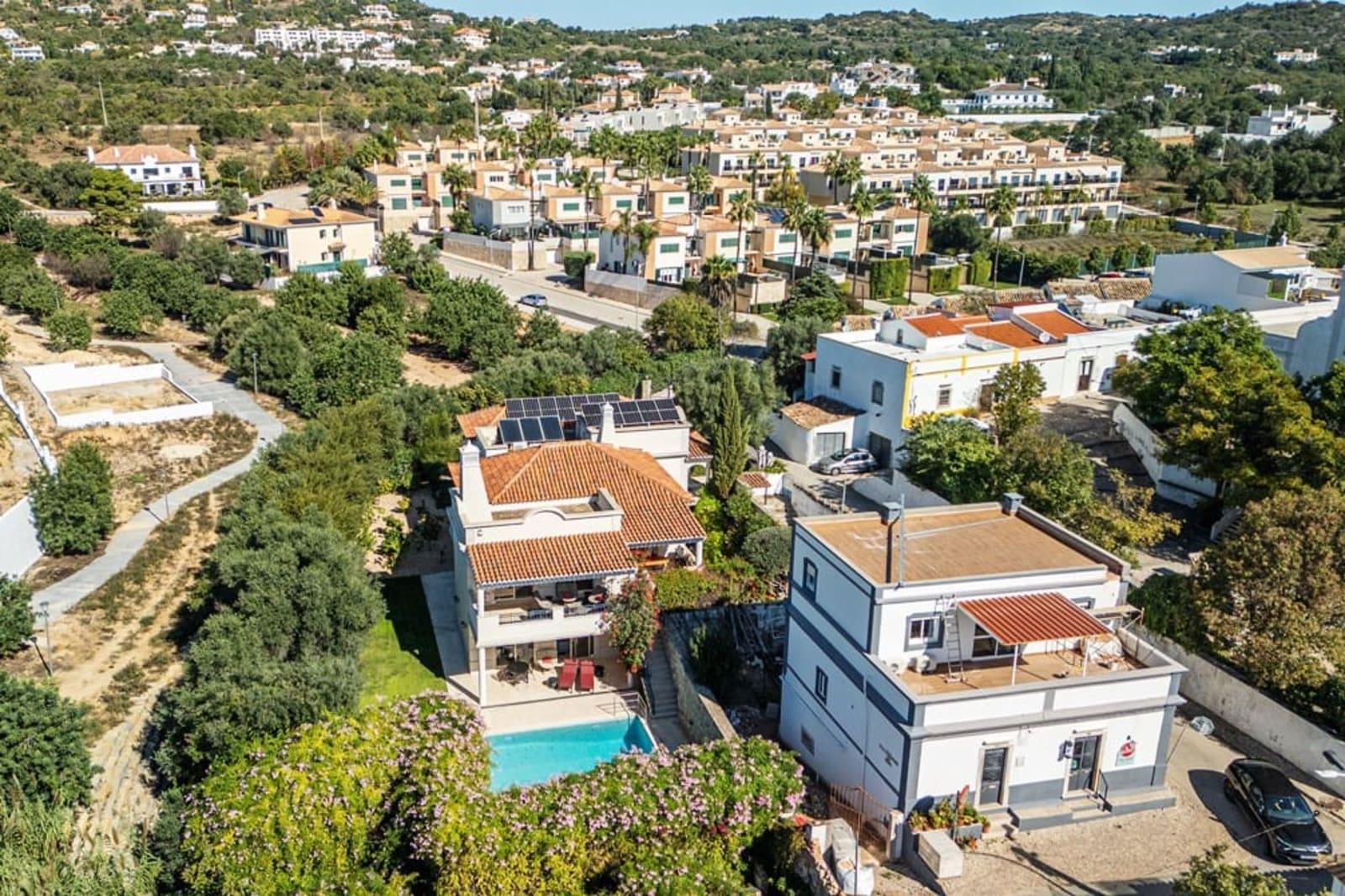 5-Zimmer Villa zum Verkauf in Santa Bárbara, Faro, Portugal 5