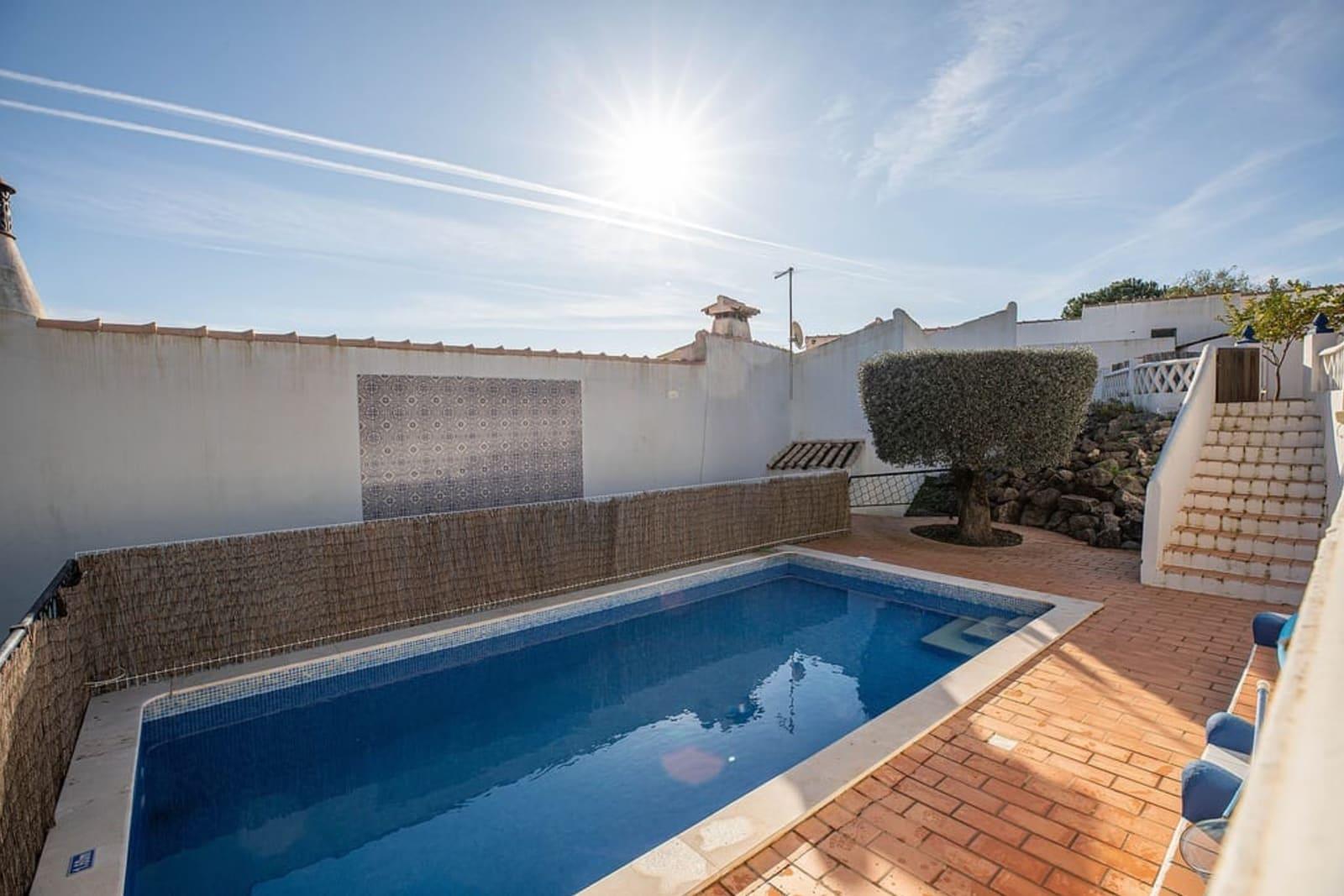 5-Zimmer Villa zum Verkauf in São Romão, Loule, Portugal 3