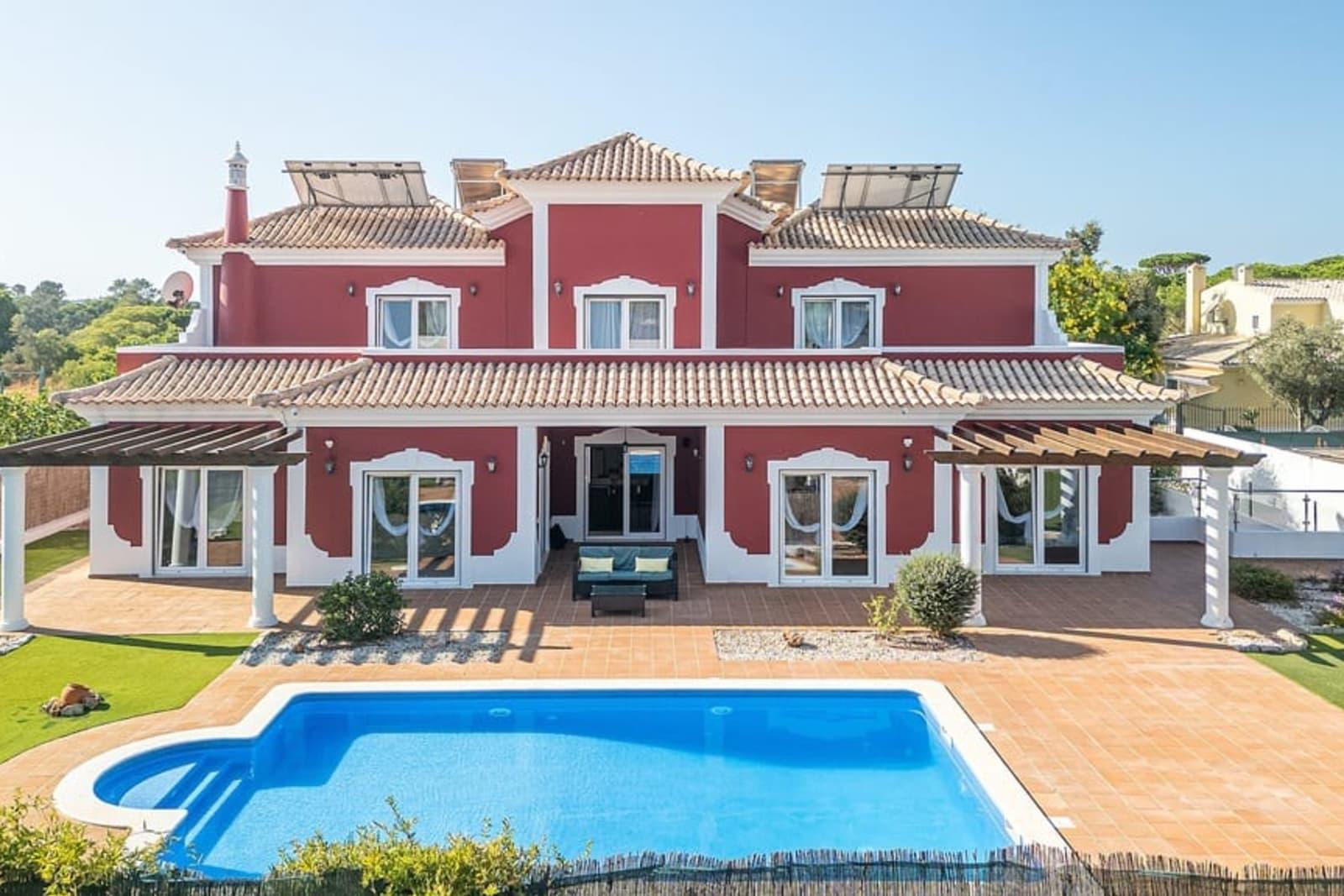 5-Bedroom Villa for Sale in Quarteira, Vilamoura, Portugal