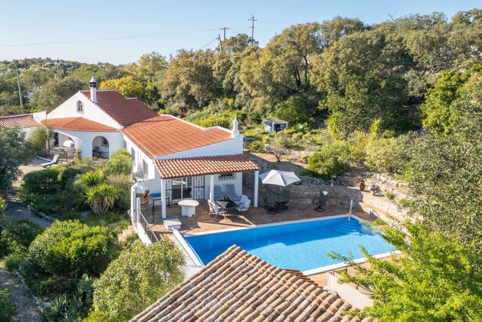 4-Bedroom Villa for Sale in Corotelo, Silves, Portugal 2